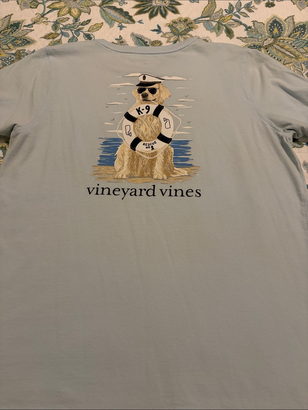 Vineyard Vines light blue t-shirt w/ pocket, size L. - Picture 9 of 10